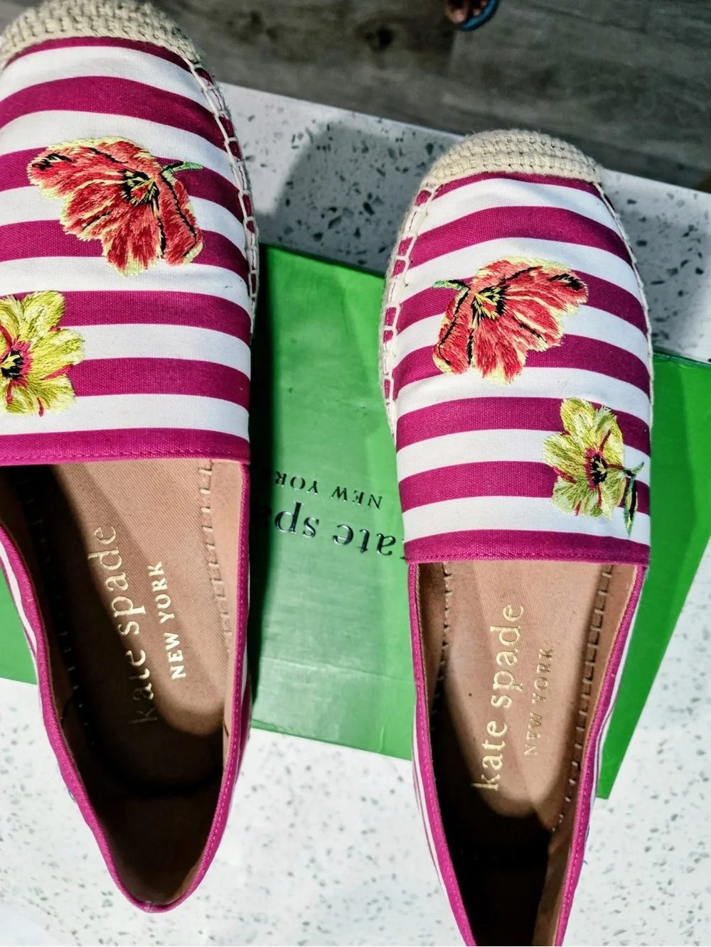 kate spade cushioned kate